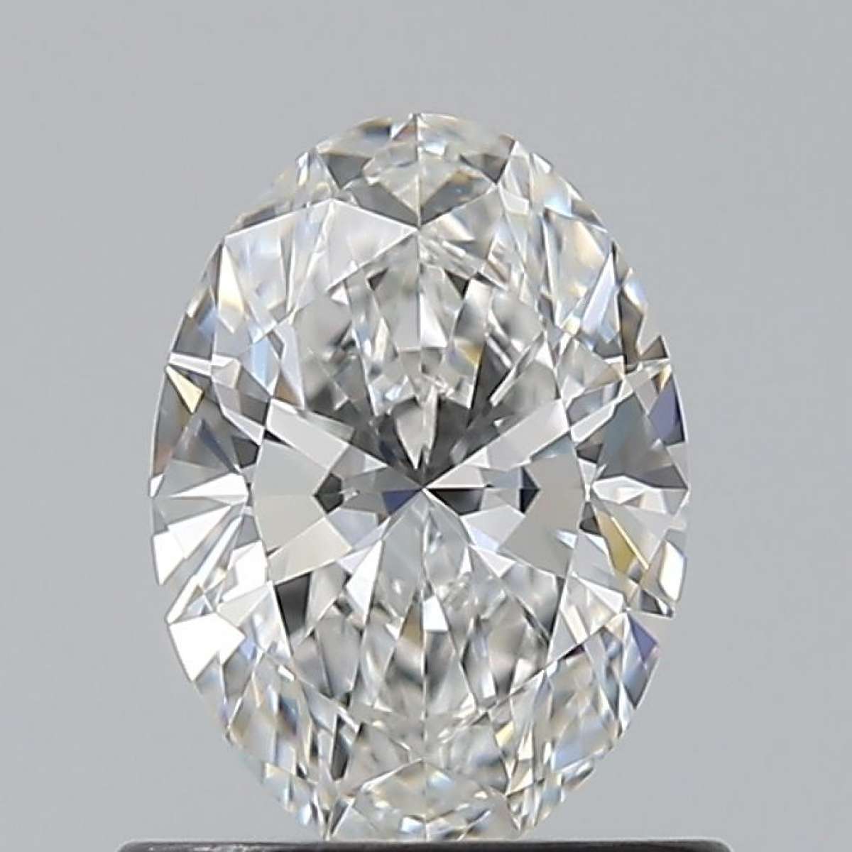 Diamante Certificato GIA Carati 0.7 Colore F Purezza FL  -  EX  EX Fluorescenza NON Brown No Green No Milky No EyeClean 100%