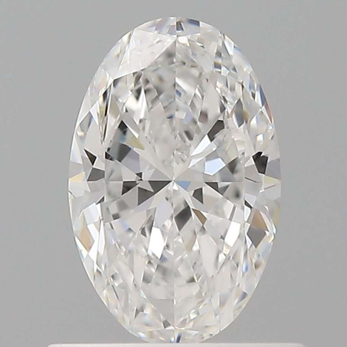 Certified Diamond GIA Carats 0.6 Color E Clarity SI1 - VG VG Fluorescence NON Brown No Green No Milky No EyeClean 100% Certified Diamond GIA Carats 0.6 Color E Clarity SI1 - VG VG Fluorescence NON Brown No Green No Milky No EyeClean 100%