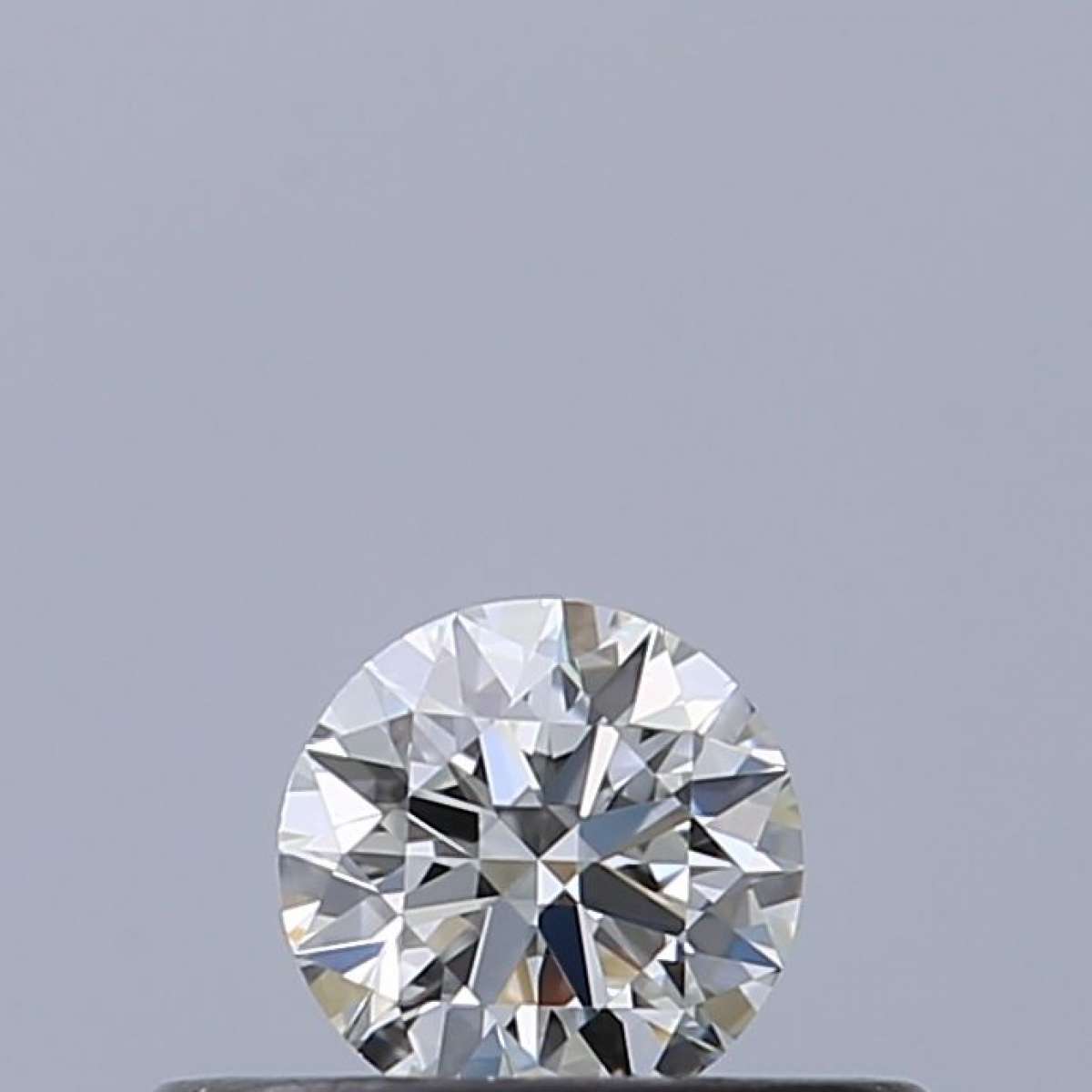 Certified Diamond IGI Carats 0.2 Color F Clarity IF  EX  EX  EX Fluorescence NON Brown No Milky No EyeClean 100%