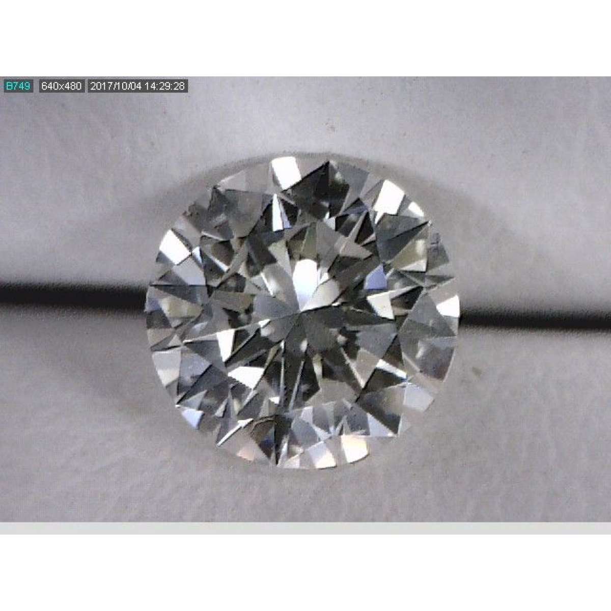 Certified Diamond GIA Carats 0.7 Color H Clarity VS1 EX EX EX Fluorescence NON Brown No Green No Milky No EyeClean 100% Certified Diamond GIA Carats 0.7 Color H Clarity VS1 EX EX EX Fluorescence NON Brown No Green No Milky No EyeClean 100%