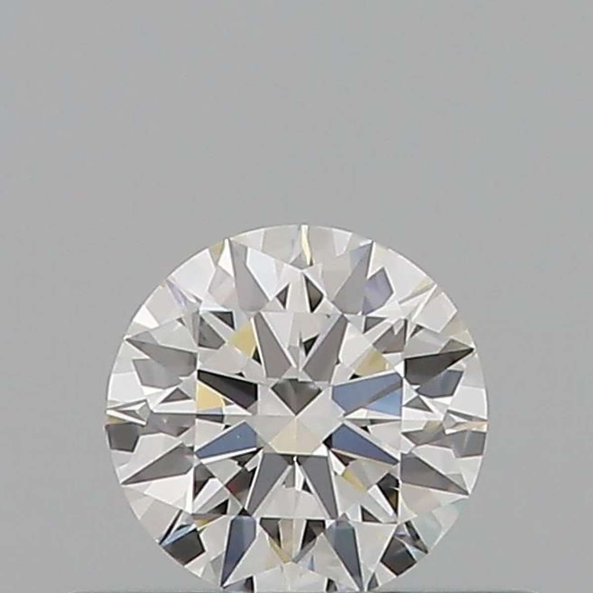 Diamante Certificato GIA Carati 0.37 Colore G Purezza VVS2 EX VG EX Fluorescenza NON Brown No Milky No EyeClean 100% Diamante Certificato GIA Carati 0.37 Colore G Purezza VVS2 EX VG EX Fluorescenza NON Brown No Milky No EyeClean 100%