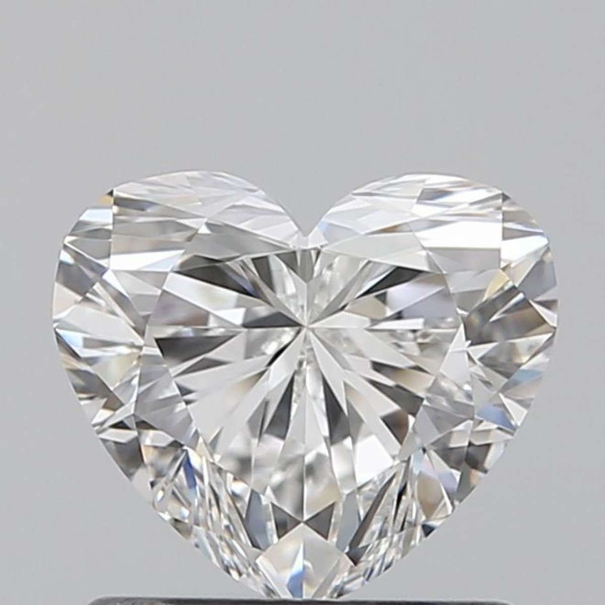 Certified Diamond GIA Carats 0.9 Color G Clarity IF - EX EX Fluorescence NON Brown No Green No Milky No EyeClean 100% Certified Diamond GIA Carats 0.9 Color G Clarity IF - EX EX Fluorescence NON Brown No Green No Milky No EyeClean 100%