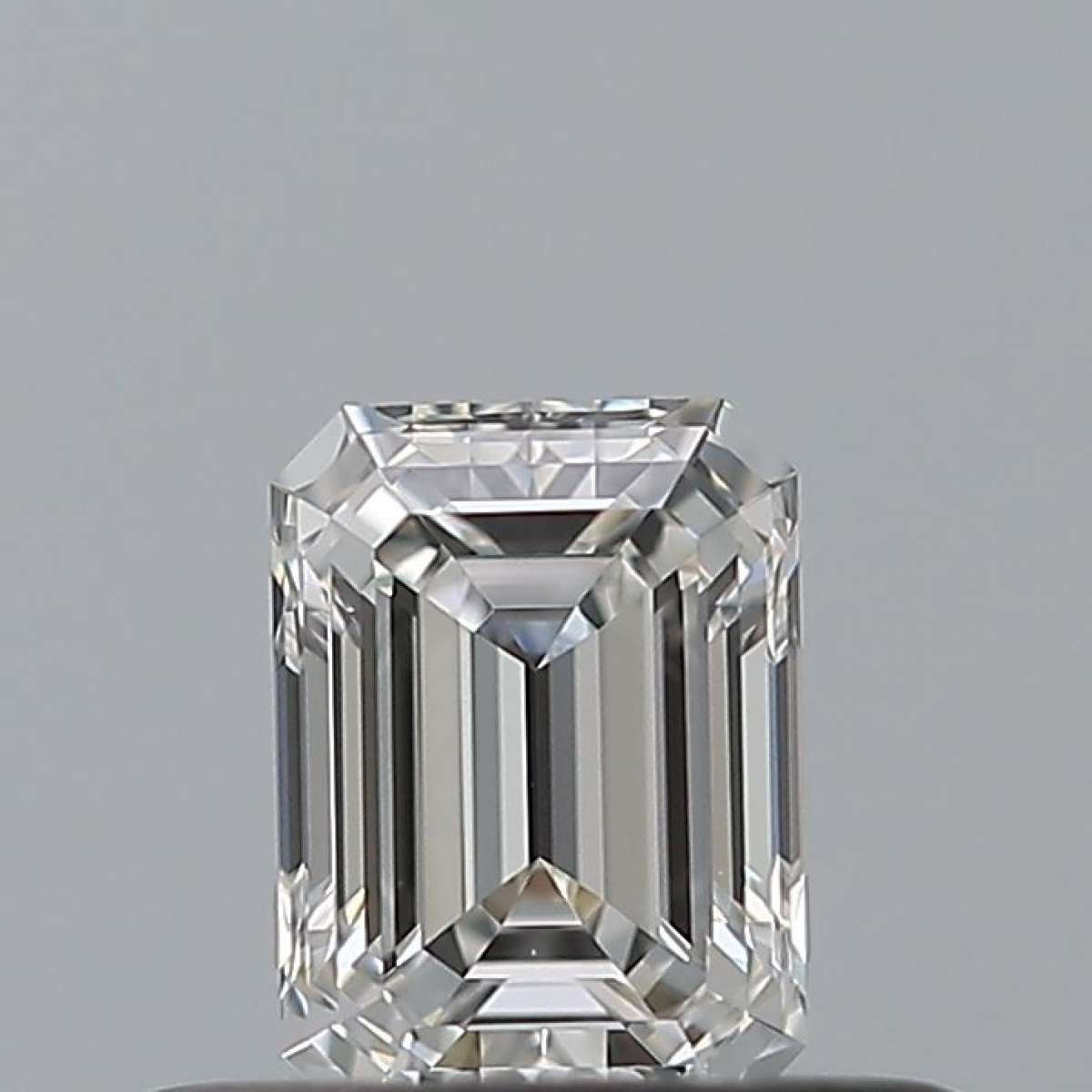 Diamante Certificato GIA Carati 0.31 Colore F Purezza VVS1  -  EX  VG Fluorescenza NON Brown No Milky No EyeClean 100%