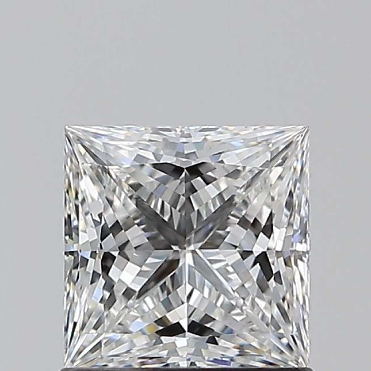 Diamante Certificato GIA Carati 1.01 Colore E Purezza VS1  -  EX  VG Fluorescenza NON Brown No Green No Milky No EyeClean 100%