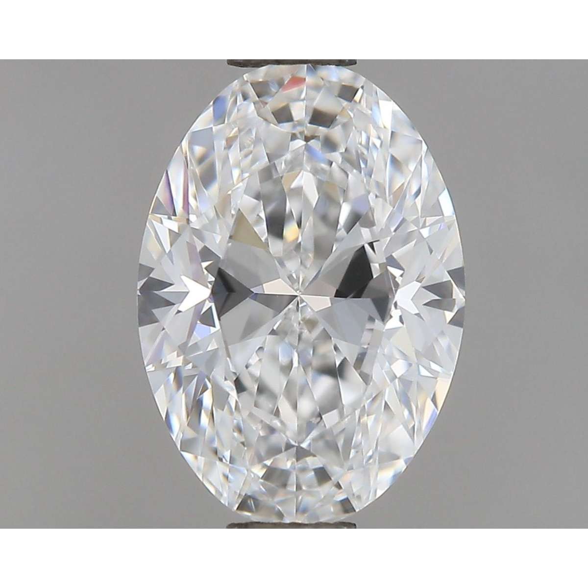 Certified Diamond GIA Carats 0.9 Color E Clarity VVS1 - EX VG Fluorescence NON Brown No Green No Milky No EyeClean 100% Certified Diamond GIA Carats 0.9 Color E Clarity VVS1 - EX VG Fluorescence NON Brown No Green No Milky No EyeClean 100%