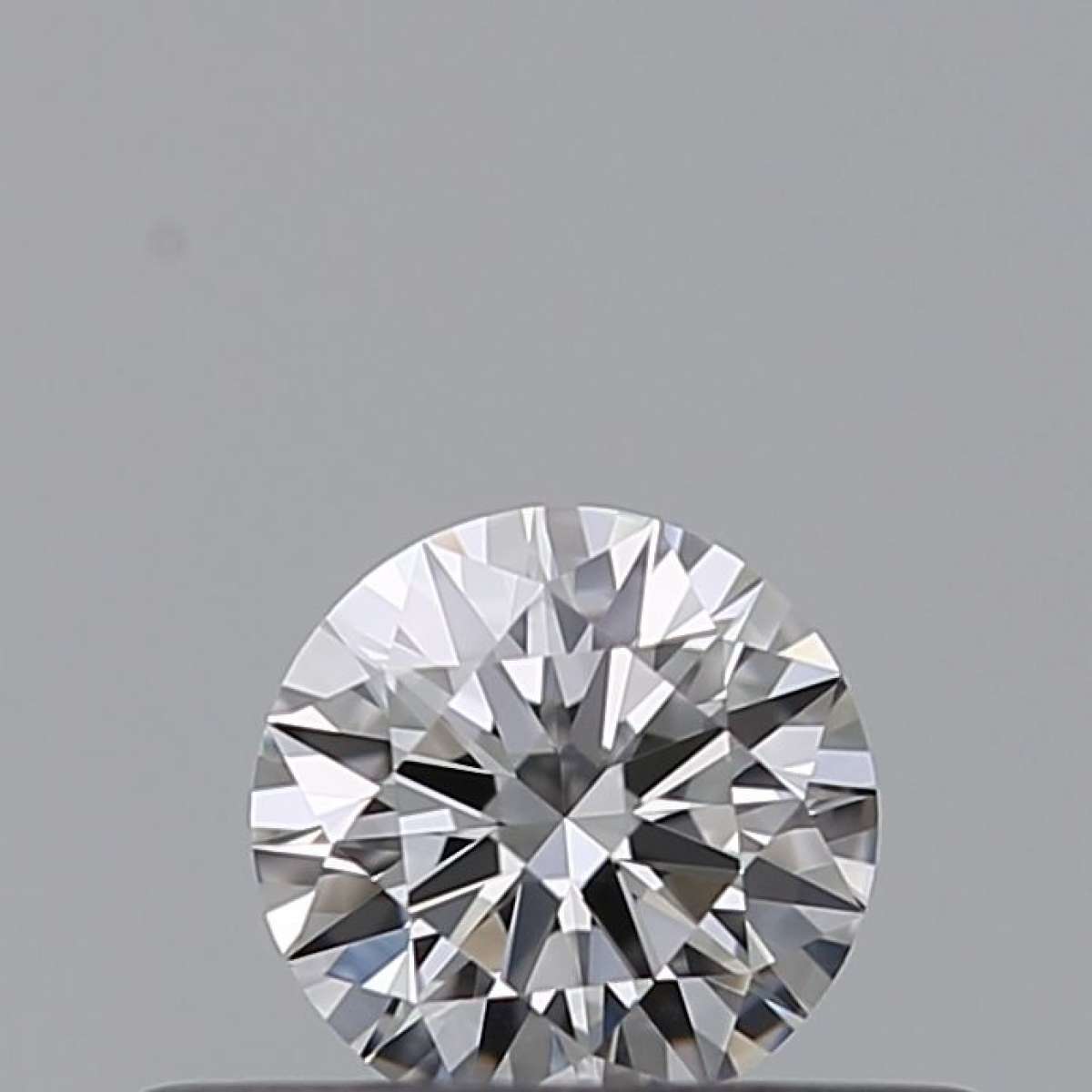 Certified Diamond GIA Carats 0.26 Color E Clarity VVS1 EX EX EX Fluorescence NON Brown No Green No Milky No EyeClean 100% Certified Diamond GIA Carats 0.26 Color E Clarity VVS1 EX EX EX Fluorescence NON Brown No Green No Milky No EyeClean 100%
