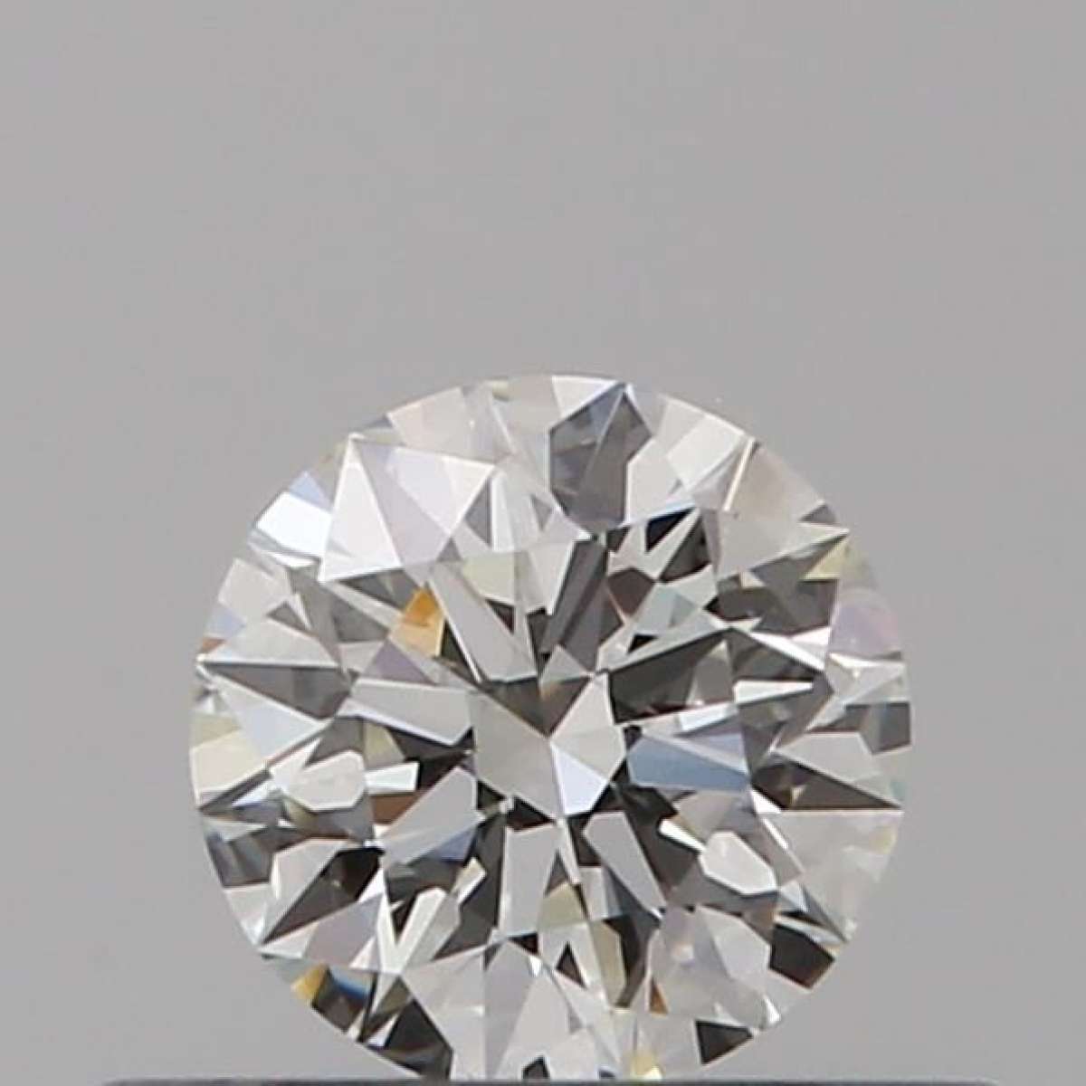 Diamante Certificato GIA Carati 0.3 Colore G Purezza IF  EX  VG  EX Fluorescenza NON Brown No Green No Milky No EyeClean 100%