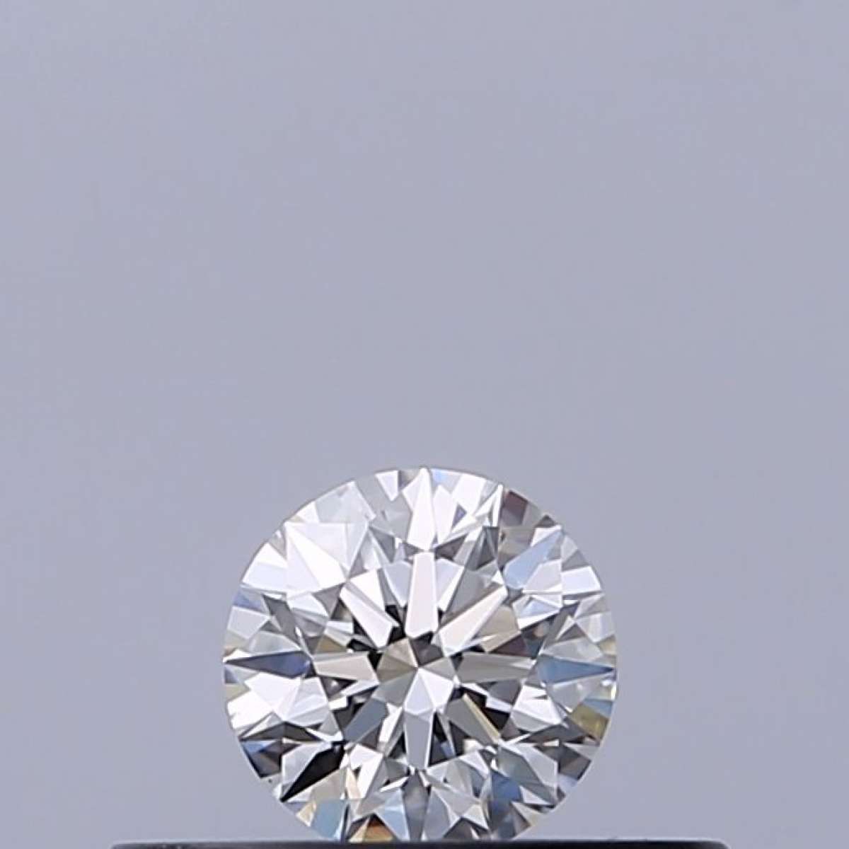 Diamante Certificato GIA Carati 0.19 Colore F Purezza VS2  EX  EX  EX Fluorescenza NON Brown No Milky No EyeClean 100%