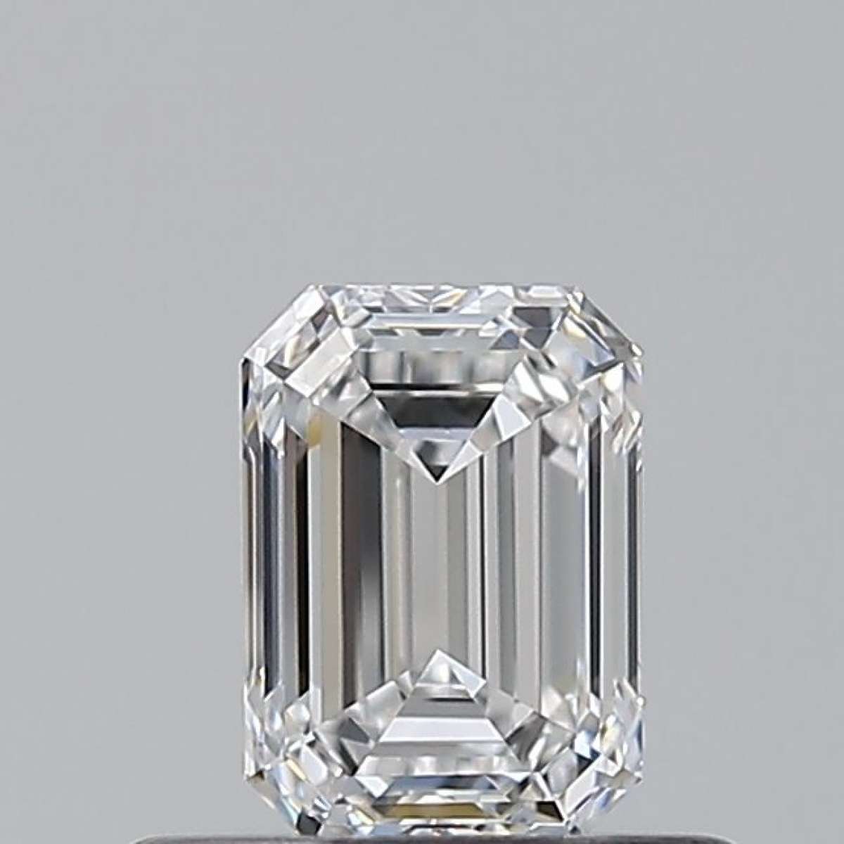 Certified Diamond GIA Carats 0.5 Color D Clarity IF  -  EX  VG Fluorescence NON Brown No Green No Milky No EyeClean 100%