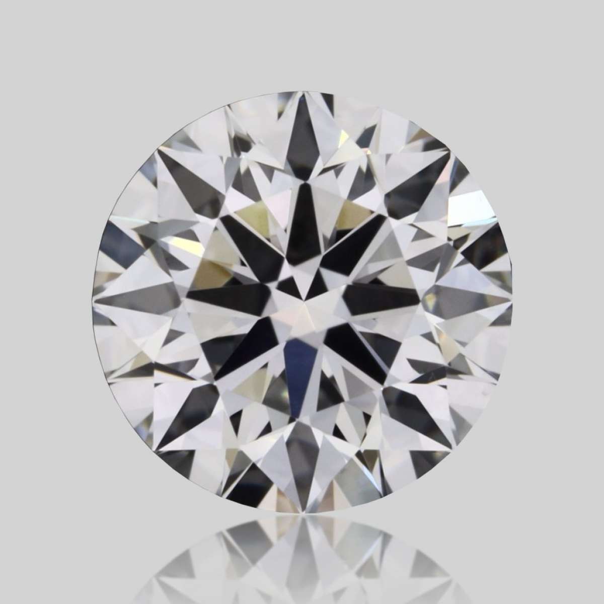 Certified Diamond GIA Carats 0.5 Color E Clarity VVS2 EX EX EX Fluorescence NON Brown No Green No Milky No EyeClean 100% Certified Diamond GIA Carats 0.5 Color E Clarity VVS2 EX EX EX Fluorescence NON Brown No Green No Milky No EyeClean 100%
