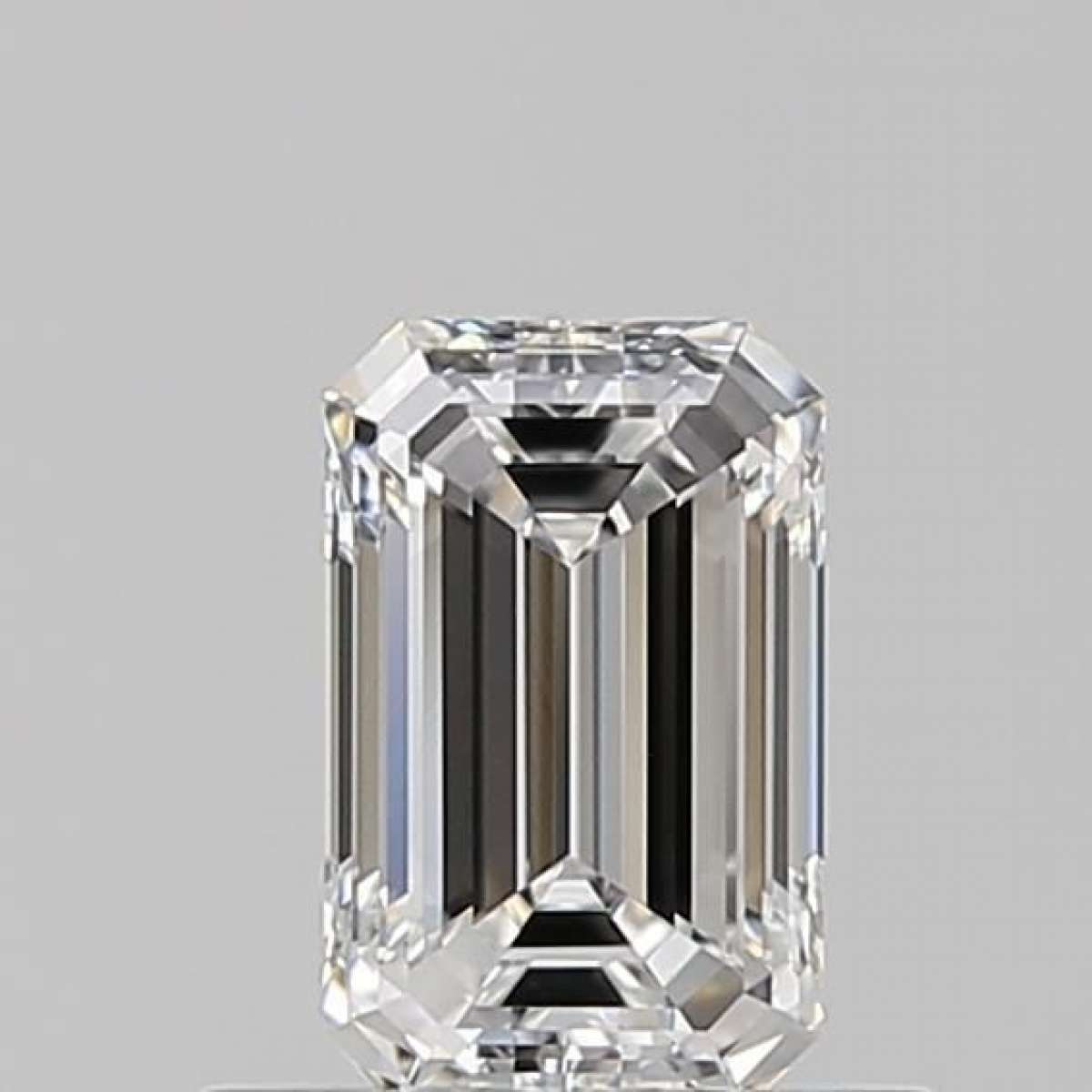 Certified Diamond GIA Carats 0.55 Color E Clarity VVS1 - VG EX Fluorescence NON Brown No Green No Milky No EyeClean 100% Certified Diamond GIA Carats 0.55 Color E Clarity VVS1 - VG EX Fluorescence NON Brown No Green No Milky No EyeClean 100%