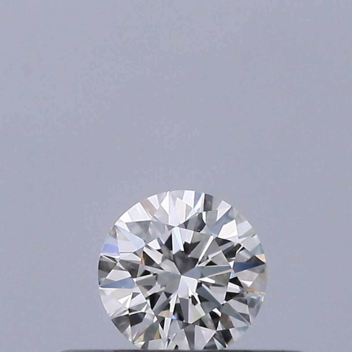 Certified Diamond IGI Carats 0.18 Color F Clarity IF  EX  EX  EX Fluorescence NON Brown No Milky No EyeClean 100%
