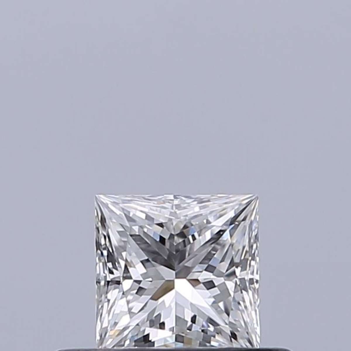 Certified Diamond GIA Carats 0.32 Color D Clarity VS1 - EX VG Fluorescence NON Brown No Green No Milky No EyeClean 100% Certified Diamond GIA Carats 0.32 Color D Clarity VS1 - EX VG Fluorescence NON Brown No Green No Milky No EyeClean 100%