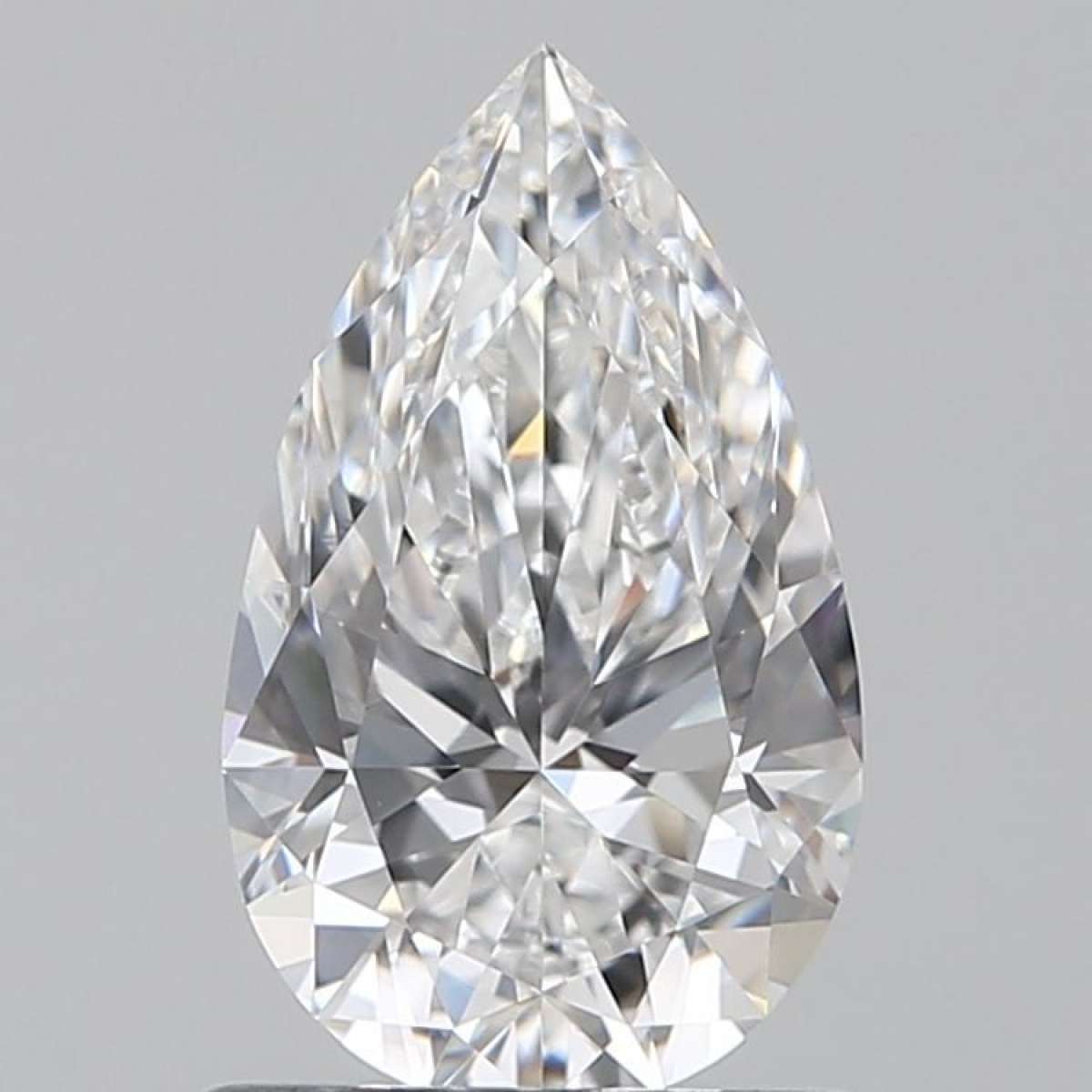 Certified Diamond GIA Carats 0.9 Color E Clarity VS1 - EX EX Fluorescence NON Brown No Green No Milky No EyeClean 100% Certified Diamond GIA Carats 0.9 Color E Clarity VS1 - EX EX Fluorescence NON Brown No Green No Milky No EyeClean 100%