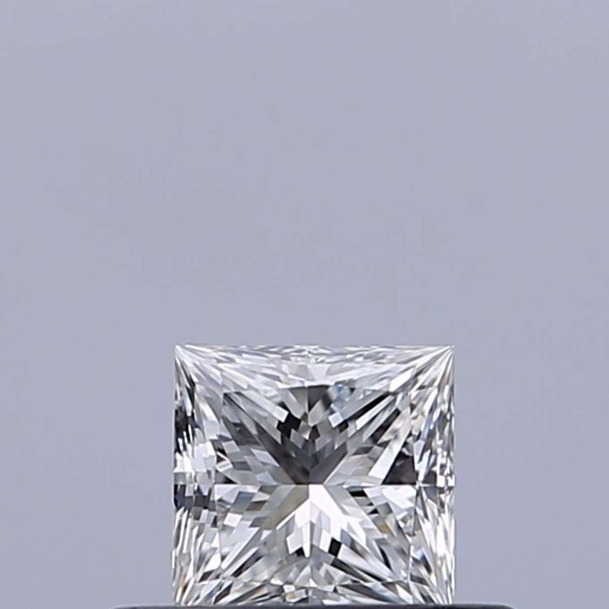 Certified Diamond GIA Carats 0.3 Color E Clarity VVS1  -  EX  VG Fluorescence NON Brown No Green No Milky No EyeClean 100%
