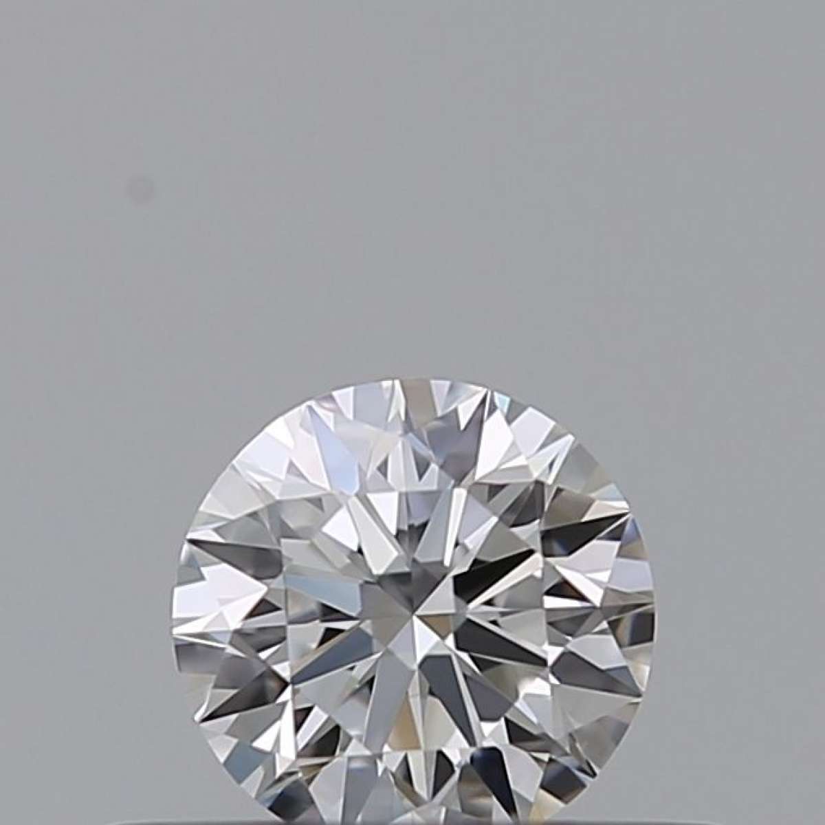 Diamante Certificato GIA Carati 0.29 Colore E Purezza VVS2 EX EX EX Fluorescenza NON Brown No Green No Milky No EyeClean 100% Diamante Certificato GIA Carati 0.29 Colore E Purezza VVS2 EX EX EX Fluorescenza NON Brown No Green No Milky No EyeClean 100%