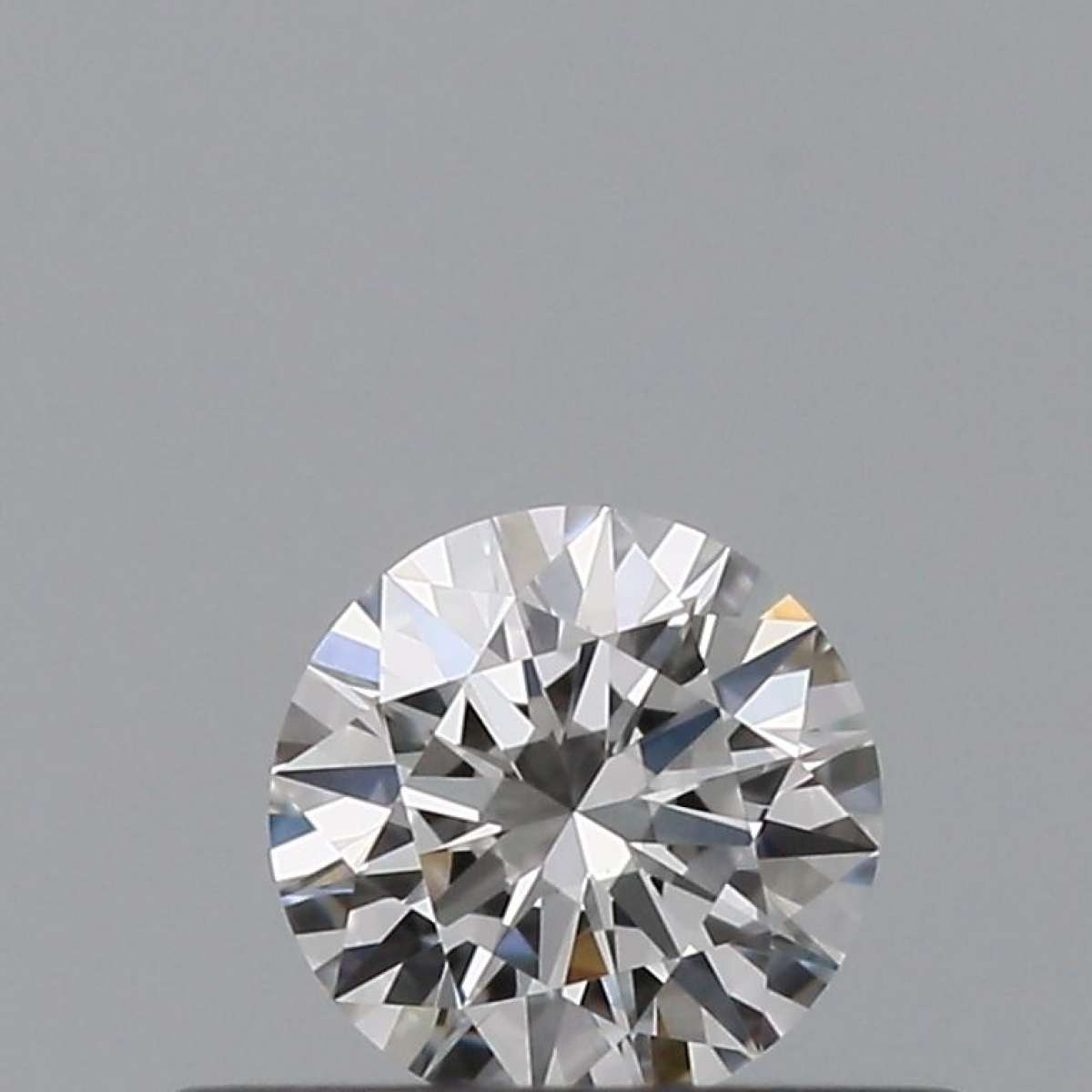 Diamante Certificato GIA Carati 0.27 Colore F Purezza VVS1 EX EX EX Fluorescenza NON Brown No Milky No EyeClean 100% Diamante Certificato GIA Carati 0.27 Colore F Purezza VVS1 EX EX EX Fluorescenza NON Brown No Milky No EyeClean 100%