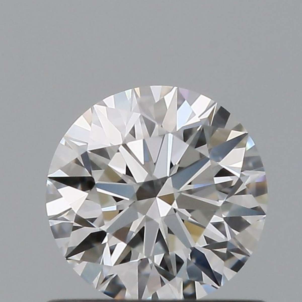 Diamante Certificato GIA Carati 0.64 Colore E Purezza IF EX EX EX Fluorescenza NON Brown No Green No Milky No EyeClean 100% Diamante Certificato GIA Carati 0.64 Colore E Purezza IF EX EX EX Fluorescenza NON Brown No Green No Milky No EyeClean 100%