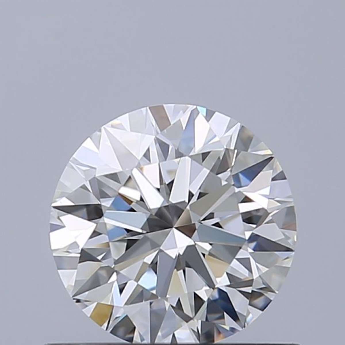 Diamante Certificato GIA Carati 0.67 Colore E Purezza IF  EX  EX  EX Fluorescenza NON Brown No Green No Milky No EyeClean 100%