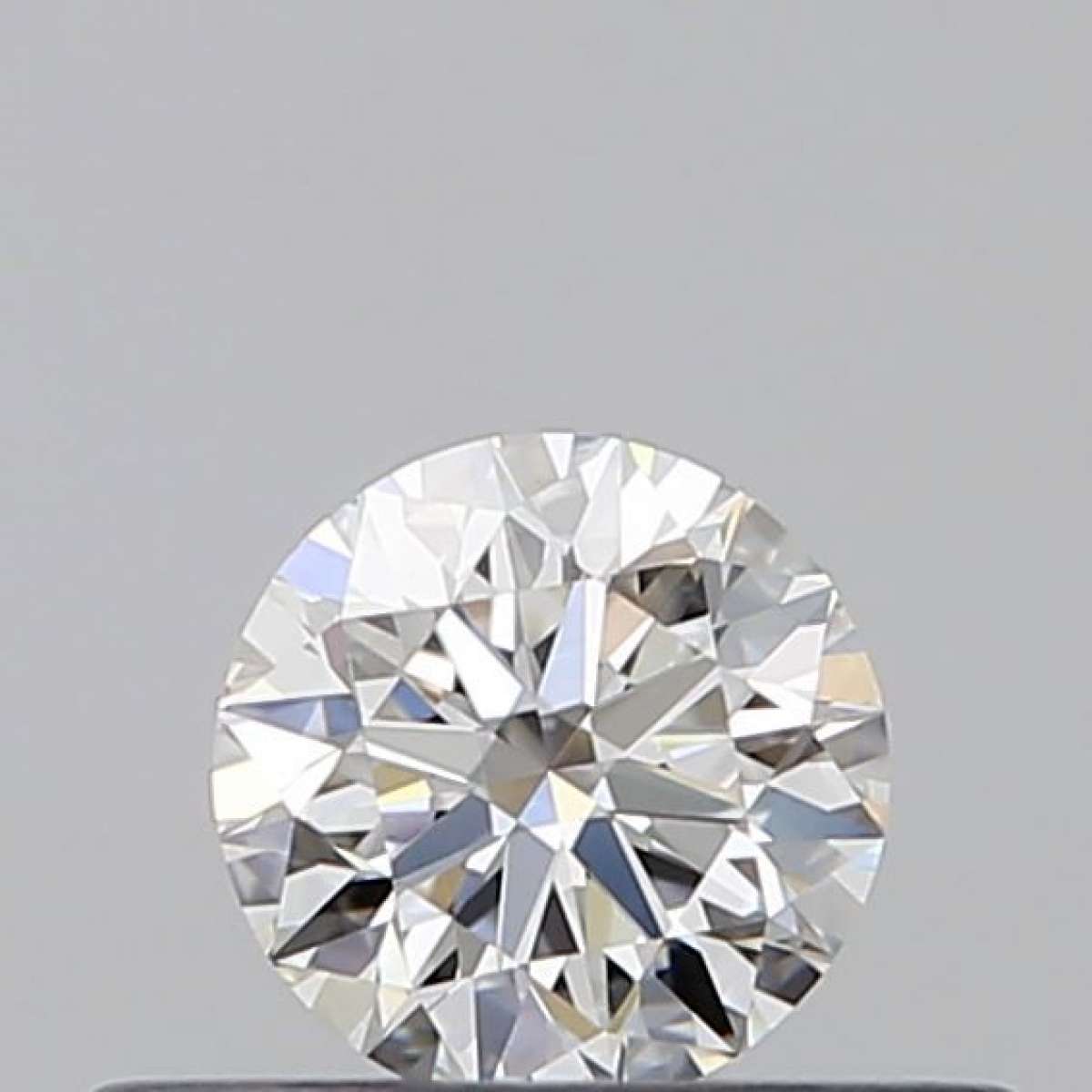 Certified Diamond GIA Carats 0.3 Color F Clarity VS1 EX EX EX Fluorescence NON Brown No Green No Milky No EyeClean 100% Certified Diamond GIA Carats 0.3 Color F Clarity VS1 EX EX EX Fluorescence NON Brown No Green No Milky No EyeClean 100%