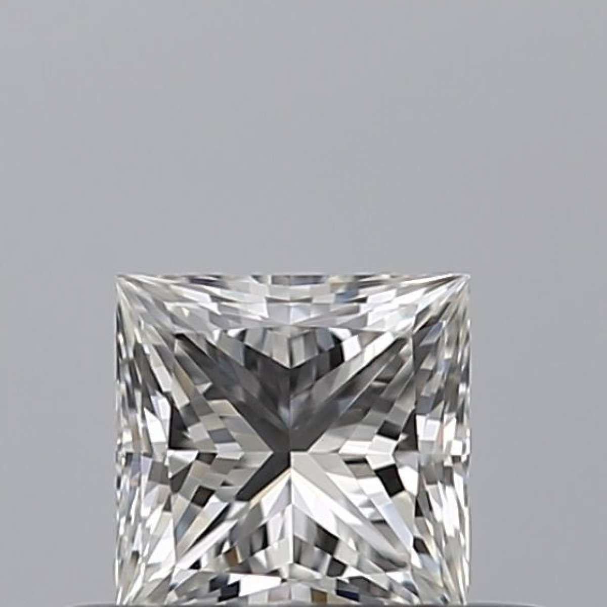 Certified Diamond GIA Carats 0.34 Color F Clarity VVS1  -  EX  VG Fluorescence NON Brown No Milky No EyeClean 100%