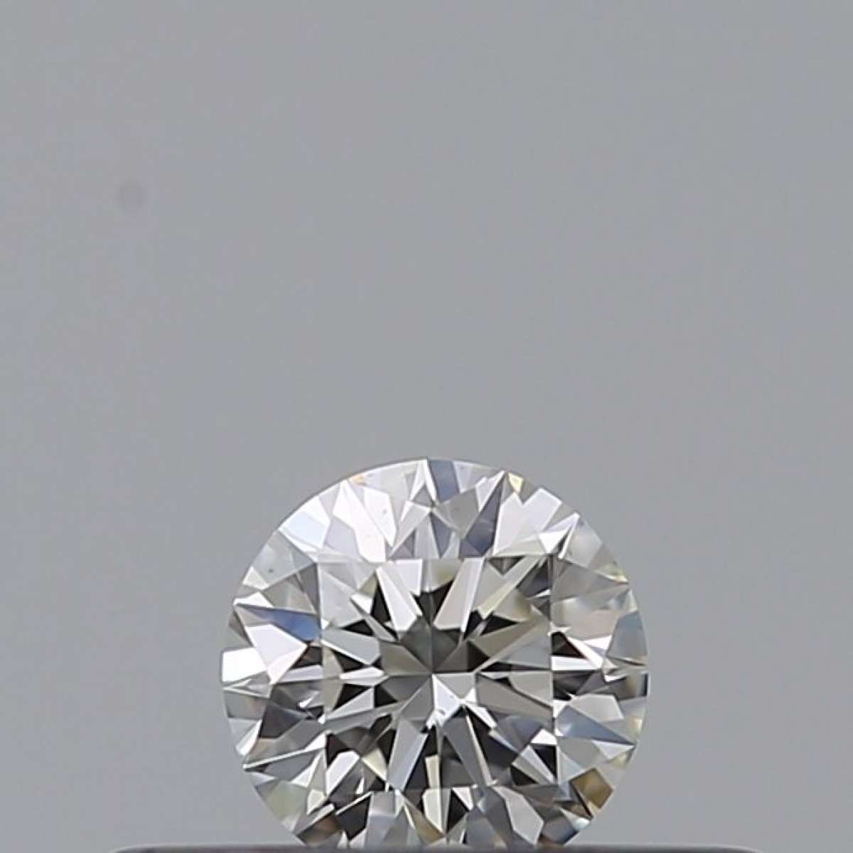 Certified Diamond IGI Carats 0.18 Color F Clarity VS1 EX EX EX Fluorescence NON Brown No Milky No EyeClean 100% Certified Diamond IGI Carats 0.18 Color F Clarity VS1 EX EX EX Fluorescence NON Brown No Milky No EyeClean 100%
