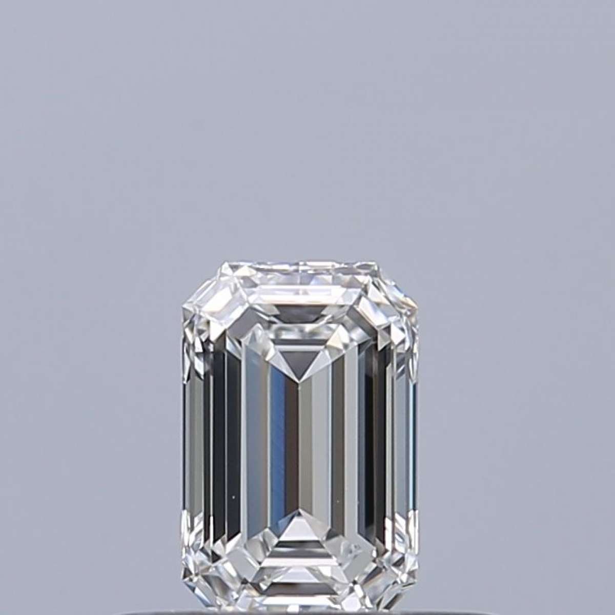 Diamante Certificato GIA Carati 0.31 Colore E Purezza IF  -  EX  VG Fluorescenza FNT Brown No Green No Milky No EyeClean 100%