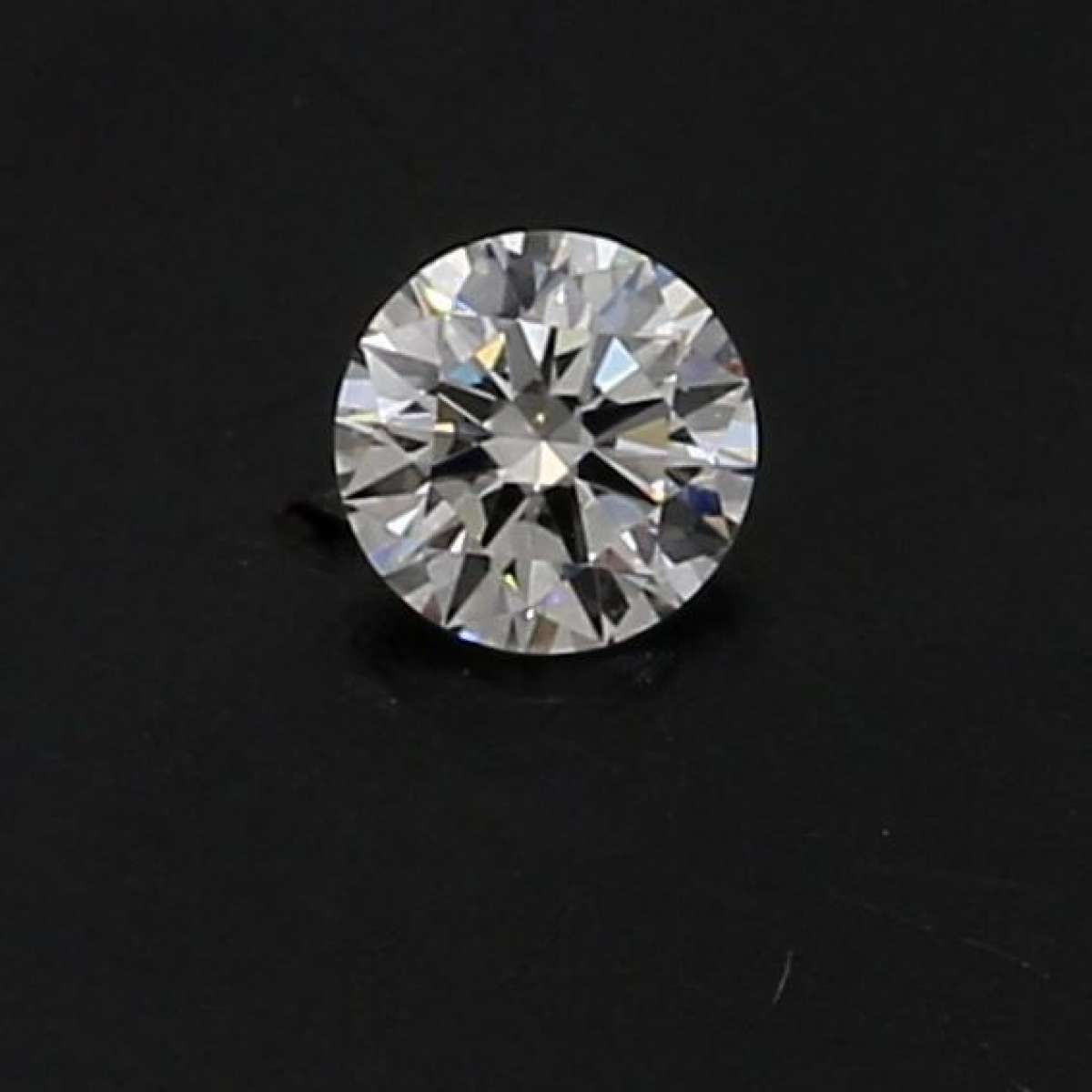 Certified Diamond GIA Carats 0.2 Color E Clarity IF  EX  EX  EX Fluorescence NON Brown No Green No Milky No EyeClean 100%