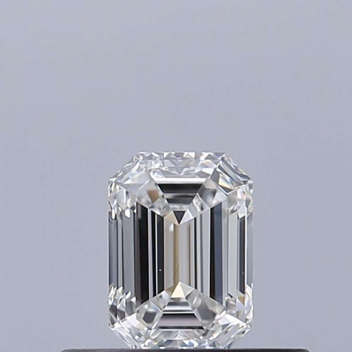 Certified Diamond GIA Carats 0.32 Color F Clarity IF - VG VG Fluorescence NON Brown No Milky No EyeClean 100% Certified Diamond GIA Carats 0.32 Color F Clarity IF - VG VG Fluorescence NON Brown No Milky No EyeClean 100%