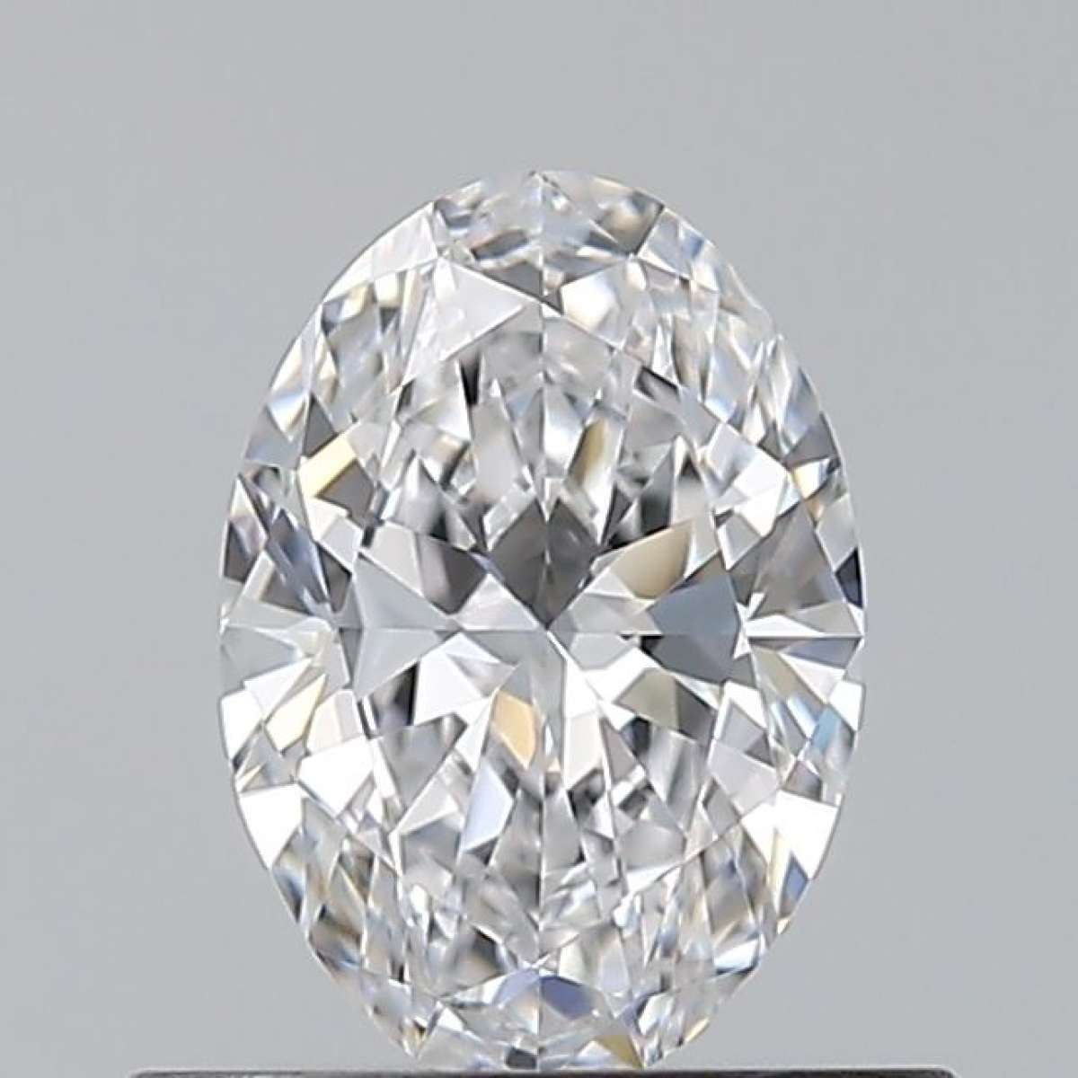Certified Diamond GIA Carats 0.5 Color D Clarity VVS1  -  EX  VG Fluorescence NON Brown No Green No Milky No EyeClean 100%