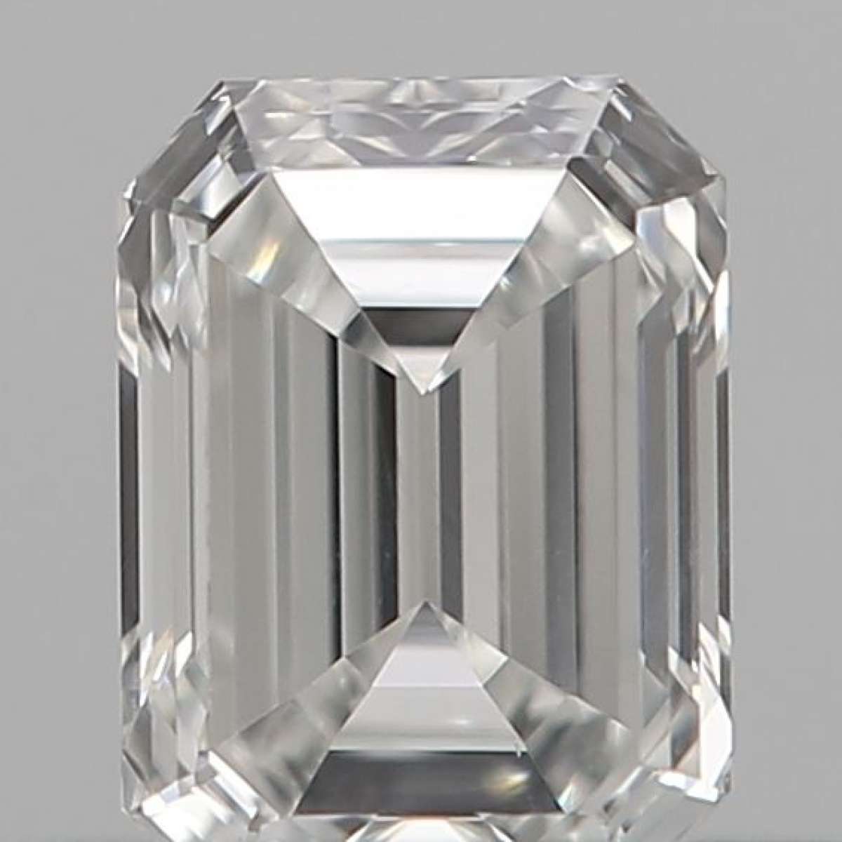 Certified Diamond IGI Carats 0.19 Color F Clarity VS1 - VG VG Fluorescence NON Brown No Green No Milky No EyeClean 100% Certified Diamond IGI Carats 0.19 Color F Clarity VS1 - VG VG Fluorescence NON Brown No Green No Milky No EyeClean 100%