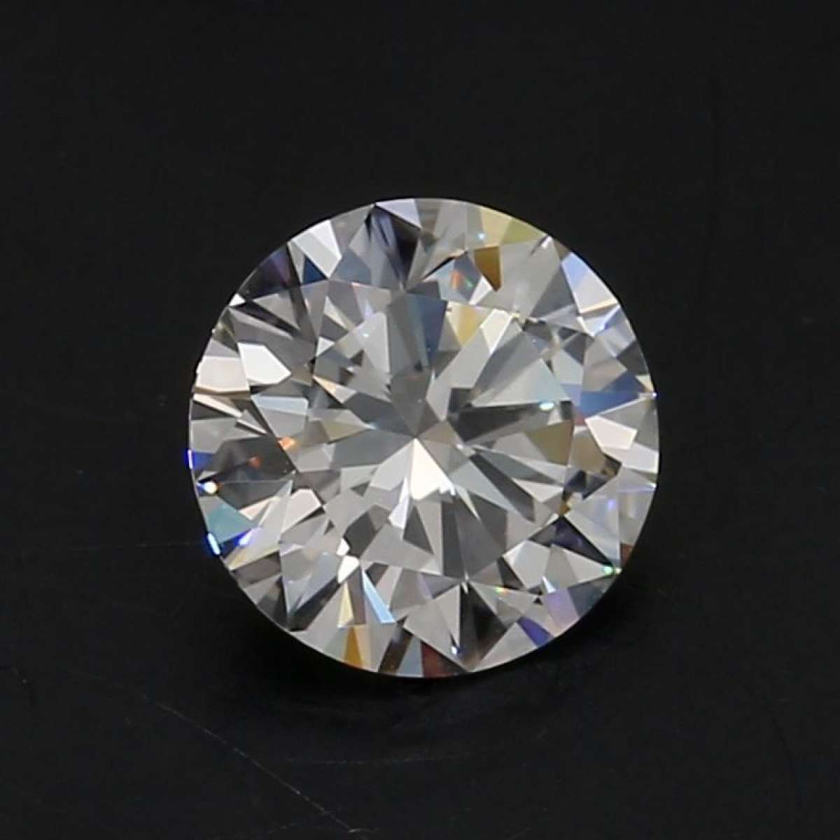 Certified Diamond GIA Carats 1.51 Color E Clarity VS1  EX  EX  EX Fluorescence NON Brown No Green No Milky No EyeClean 100%
