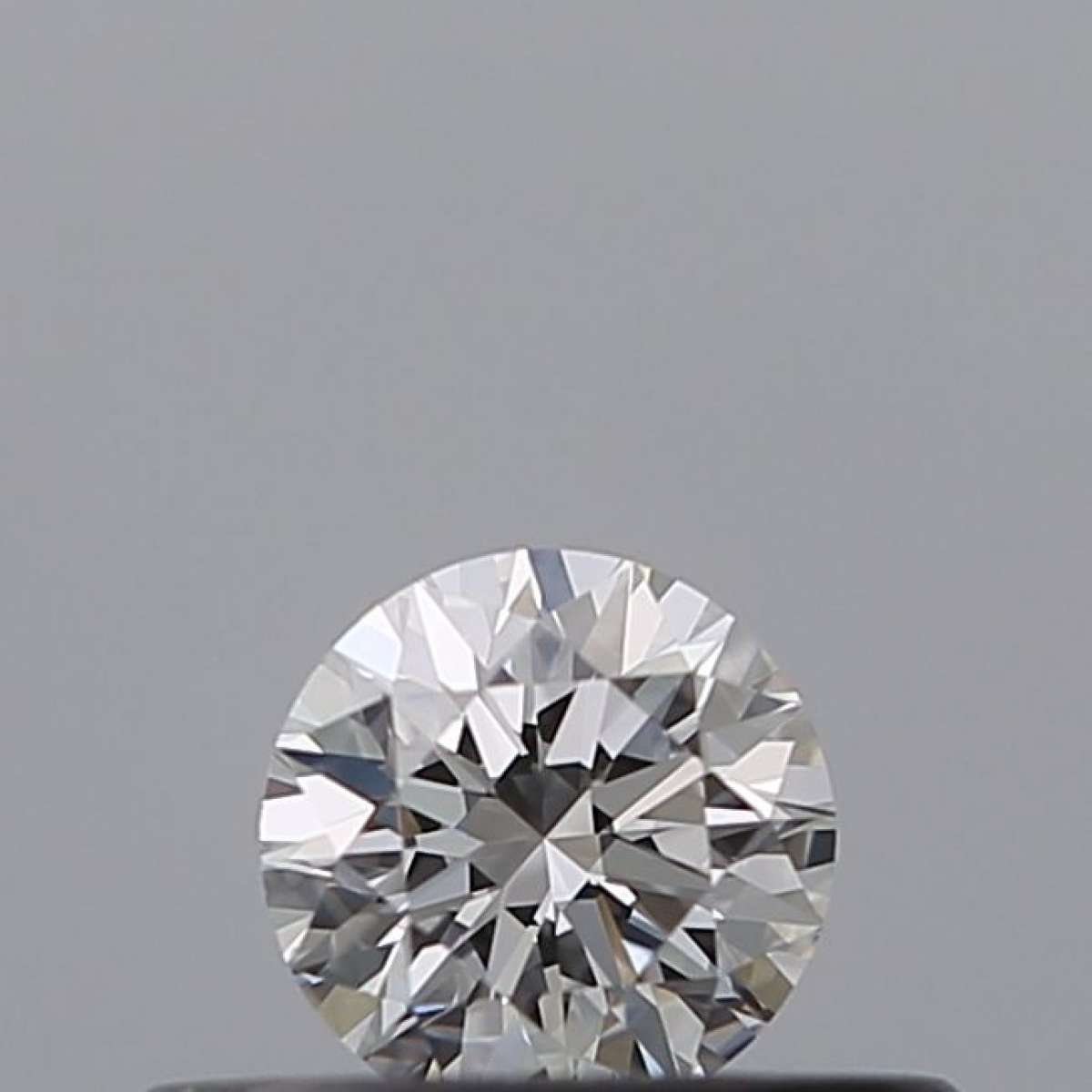 Diamante Certificato GIA Carati 0.23 Colore D Purezza VVS1  EX  EX  EX Fluorescenza NON Brown No Green No Milky No EyeClean 100%