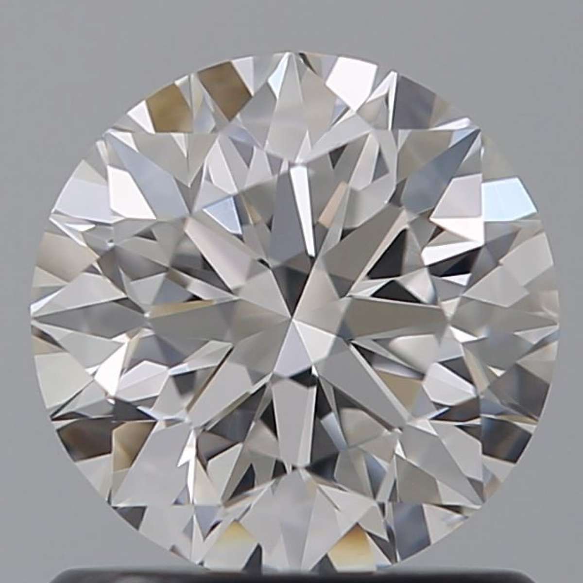 Certified Diamond GIA Carats 0.9 Color D Clarity VVS2 EX EX EX Fluorescence NON Brown No Green No Milky No EyeClean 100% Certified Diamond GIA Carats 0.9 Color D Clarity VVS2 EX EX EX Fluorescence NON Brown No Green No Milky No EyeClean 100%