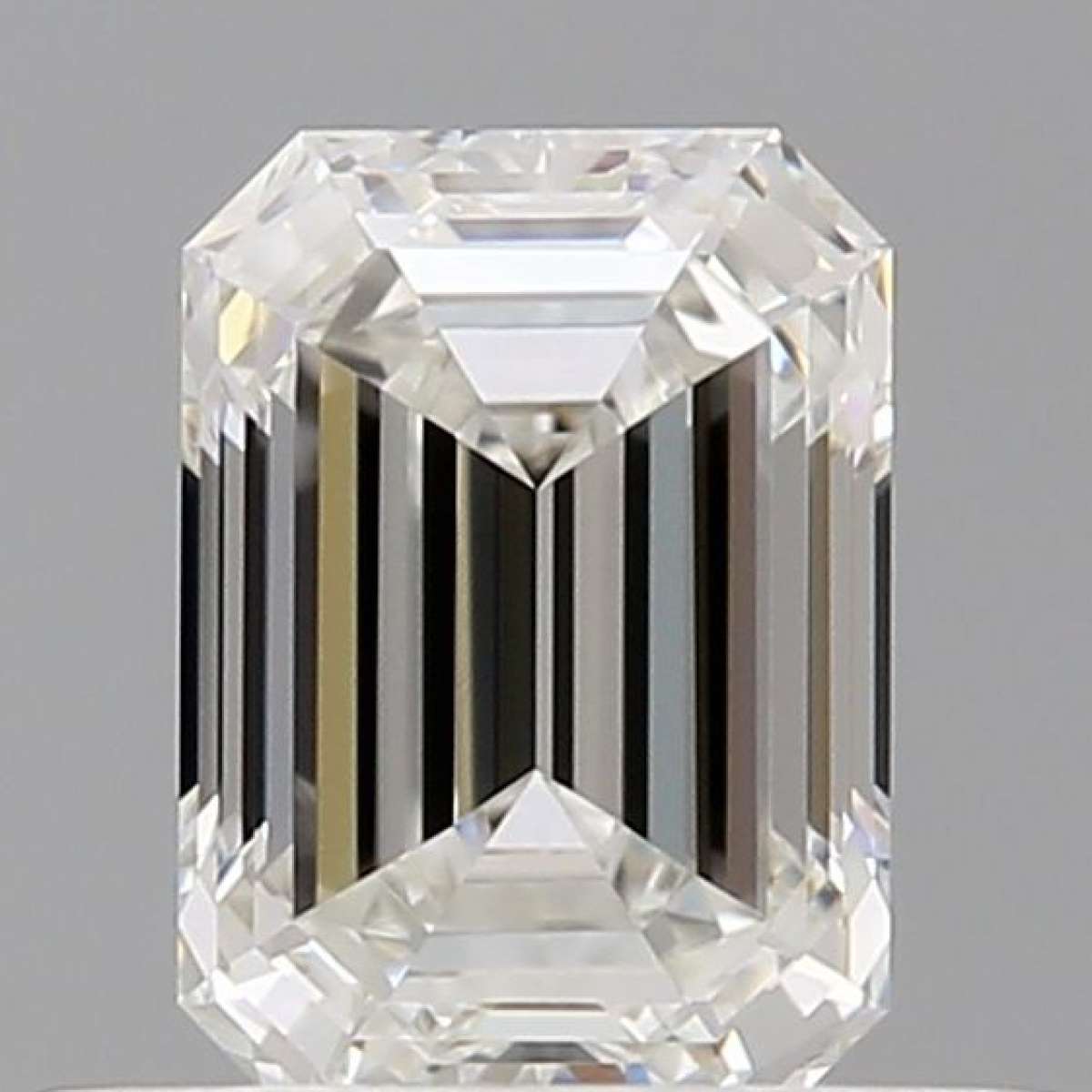 Certified Diamond GIA Carats 0.51 Color F Clarity IF - EX VG Fluorescence NON Brown No Green No Milky No EyeClean 100% Certified Diamond GIA Carats 0.51 Color F Clarity IF - EX VG Fluorescence NON Brown No Green No Milky No EyeClean 100%