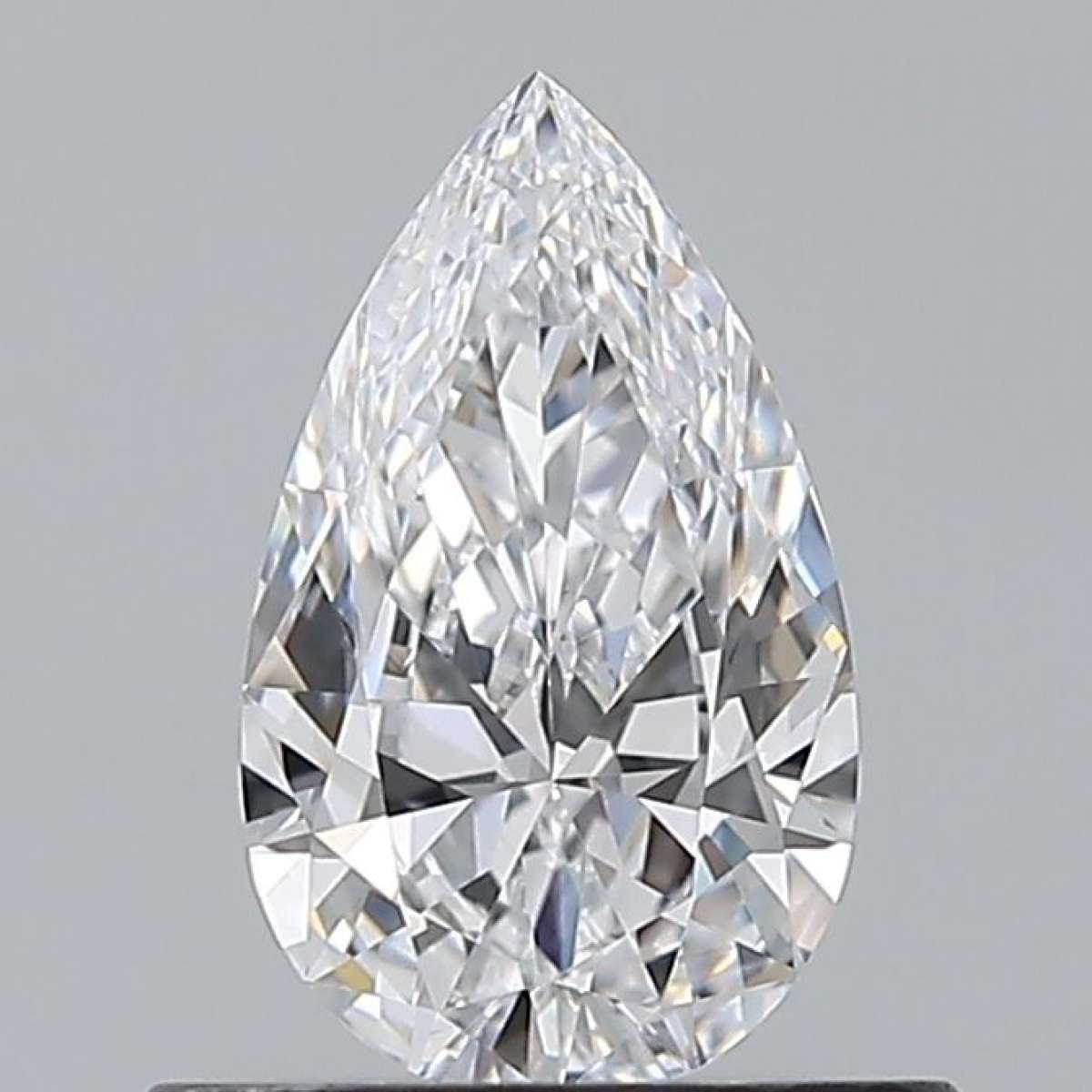 Certified Diamond GIA Carats 0.5 Color D Clarity VVS1  -  EX  VG Fluorescence NON Brown No Green No Milky No EyeClean 100%