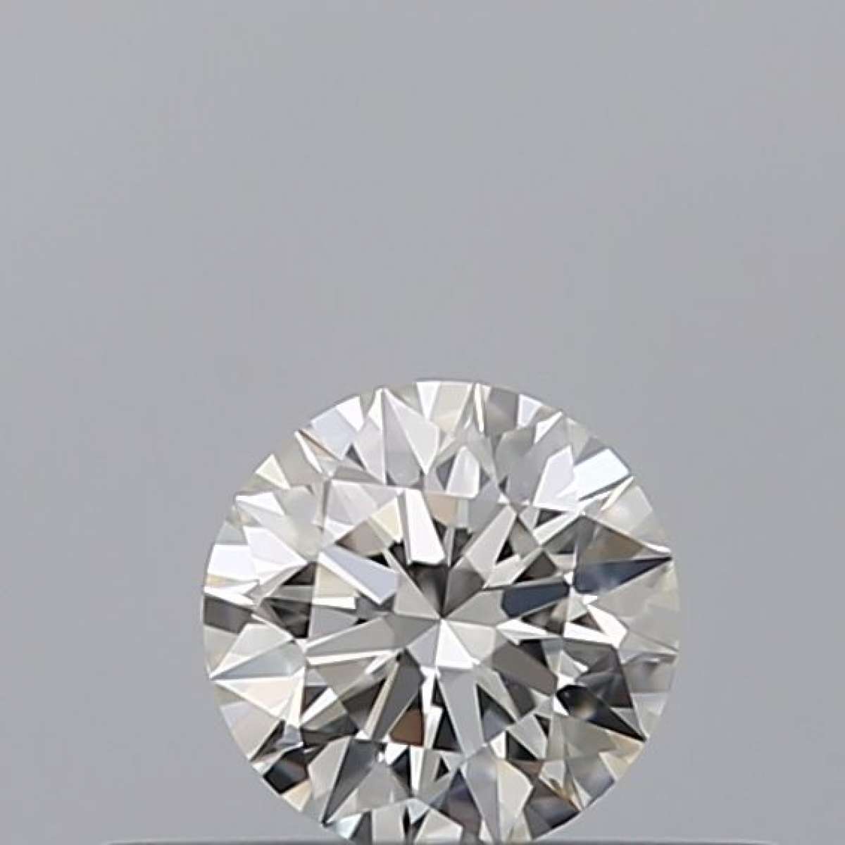 Diamante Certificato GIA Carati 0.19 Colore H Purezza VS1  EX  EX  EX Fluorescenza NON Brown No Milky No EyeClean 100%