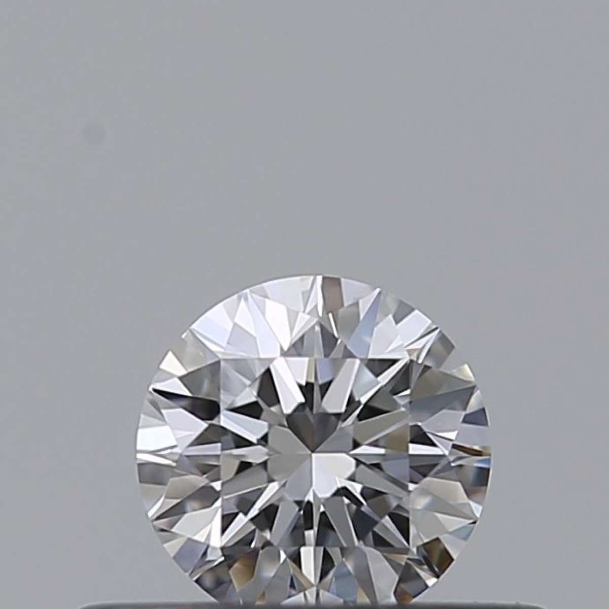 Diamante Certificato GIA Carati 0.28 Colore D Purezza VVS2 EX EX EX Fluorescenza NON Brown No Green No Milky No EyeClean 100% Diamante Certificato GIA Carati 0.28 Colore D Purezza VVS2 EX EX EX Fluorescenza NON Brown No Green No Milky No EyeClean 100%