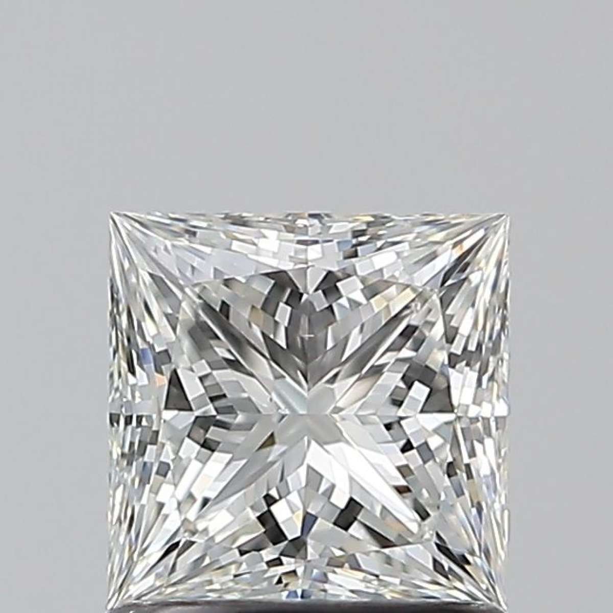 Certified Diamond GIA Carats 1.0 Color H Clarity VS1  -  EX  VG Fluorescence NON Brown No Green No Milky No EyeClean 100%