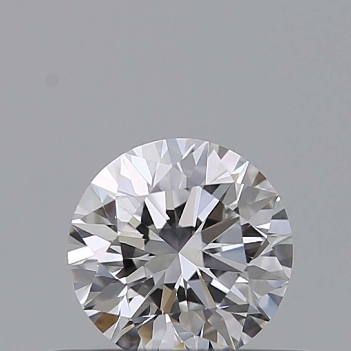 Diamante Certificato GIA Carati 0.39 Colore D Purezza VVS1 EX EX EX Fluorescenza NON Brown No Green No Milky No EyeClean 100% Diamante Certificato GIA Carati 0.39 Colore D Purezza VVS1 EX EX EX Fluorescenza NON Brown No Green No Milky No EyeClean 100%