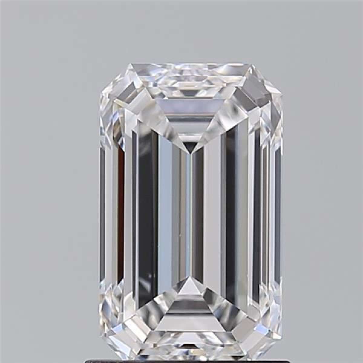 Certified Diamond GIA Carats 1.7 Color D Clarity VS1  -  EX  EX Fluorescence NON Brown No Green No Milky No EyeClean 100%