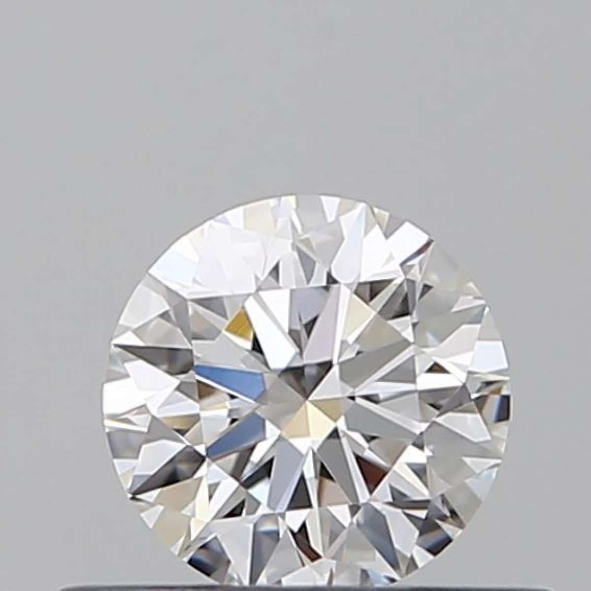 Certified Diamond GIA Carats 0.4 Color E Clarity VVS1 EX EX EX Fluorescence NON Brown No Green No Milky No EyeClean 100% Certified Diamond GIA Carats 0.4 Color E Clarity VVS1 EX EX EX Fluorescence NON Brown No Green No Milky No EyeClean 100%