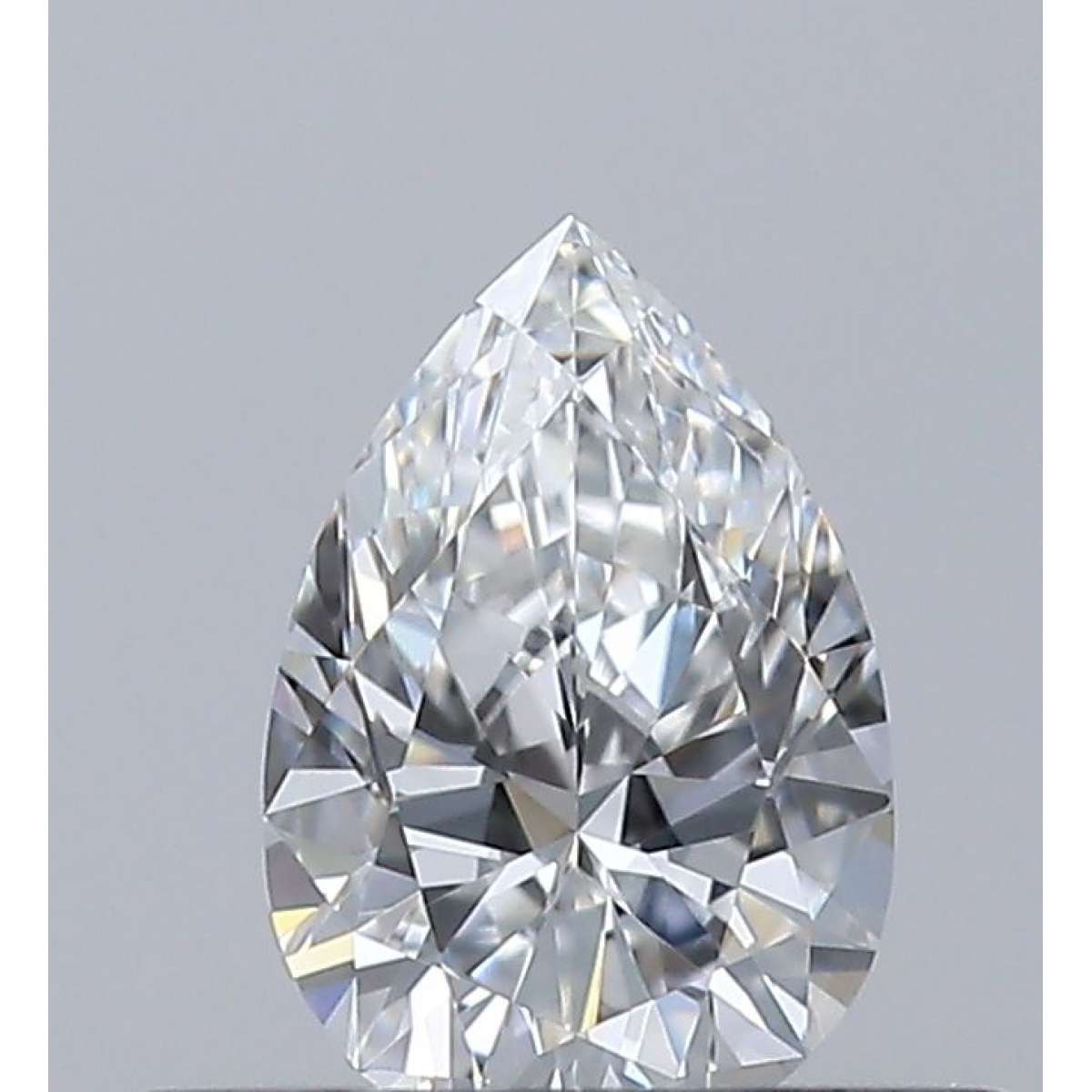 Diamante Certificato GIA Carati 0.31 Colore F Purezza IF  -  EX  VG Fluorescenza NON Brown No Green No Milky No EyeClean 100%