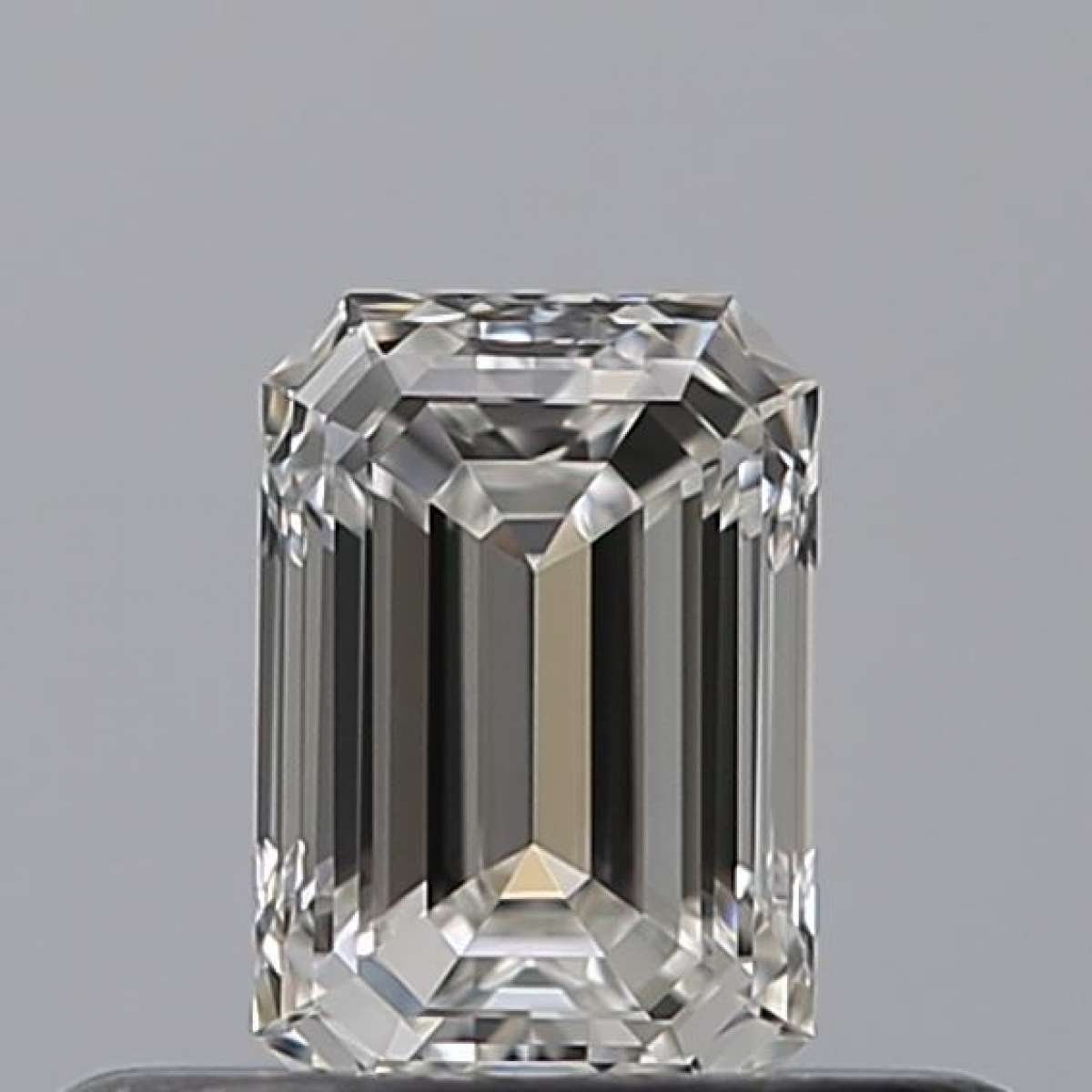 Diamante Certificato GIA Carati 0.33 Colore F Purezza VVS2 - VG VG Fluorescenza NON Brown No Milky No EyeClean 100% Diamante Certificato GIA Carati 0.33 Colore F Purezza VVS2 - VG VG Fluorescenza NON Brown No Milky No EyeClean 100%