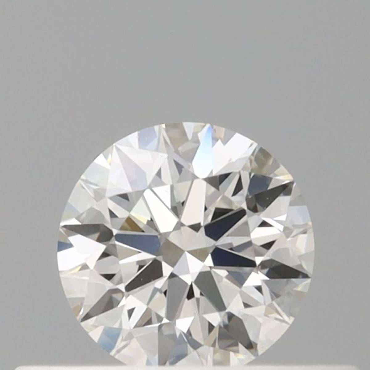 Certified Diamond GIA Carats 0.32 Color G Clarity SI1  EX  EX  EX Fluorescence NON Brown No Green No Milky No EyeClean 100%
