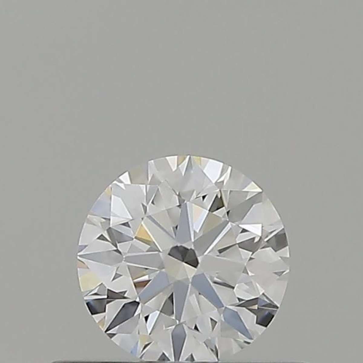 Certified Diamond GIA Carats 0.4 Color D Clarity VVS1 EX EX EX Fluorescence NON Brown No Green No Milky No EyeClean 100% Certified Diamond GIA Carats 0.4 Color D Clarity VVS1 EX EX EX Fluorescence NON Brown No Green No Milky No EyeClean 100%