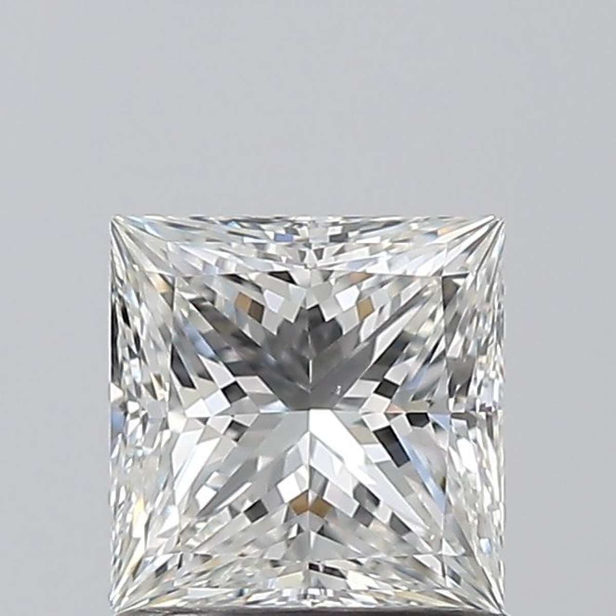 Certified Diamond GIA Carats 1.0 Color G Clarity VS2 - EX VG Fluorescence NON Brown No Green No Milky No EyeClean 100% Certified Diamond GIA Carats 1.0 Color G Clarity VS2 - EX VG Fluorescence NON Brown No Green No Milky No EyeClean 100%