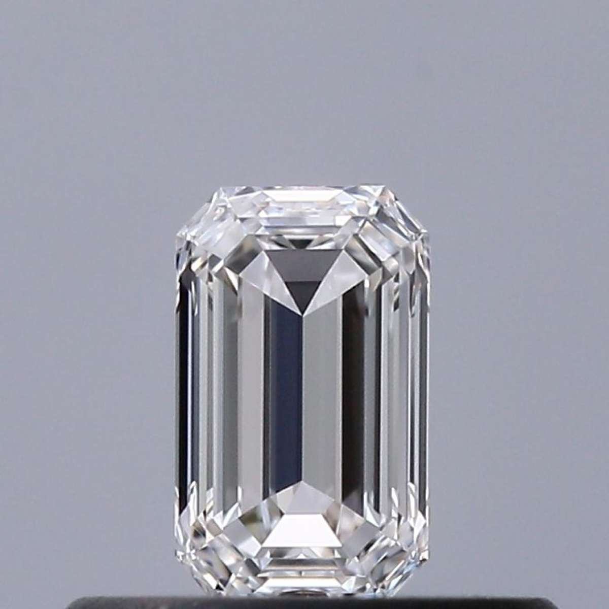 Certified Diamond GIA Carats 0.3 Color E Clarity VVS1 - EX EX Fluorescence FNT Brown No Green No Milky No EyeClean 100% Certified Diamond GIA Carats 0.3 Color E Clarity VVS1 - EX EX Fluorescence FNT Brown No Green No Milky No EyeClean 100%
