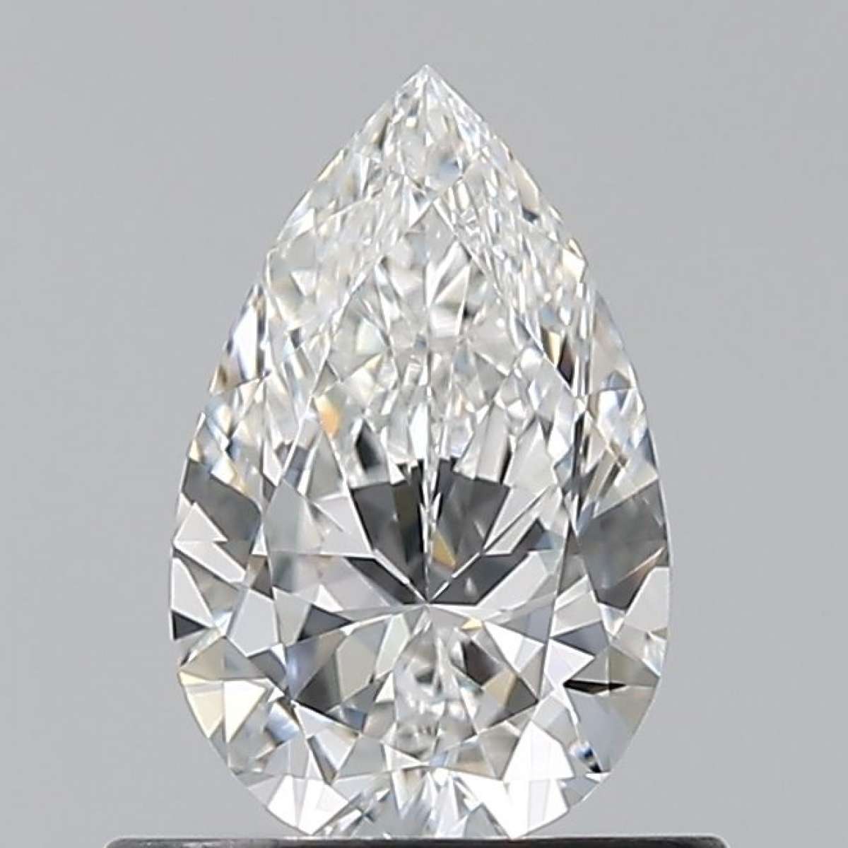 Diamante Certificato GIA Carati 0.6 Colore E Purezza VS1  -  EX  VG Fluorescenza NON Brown No Green No Milky No EyeClean 100%