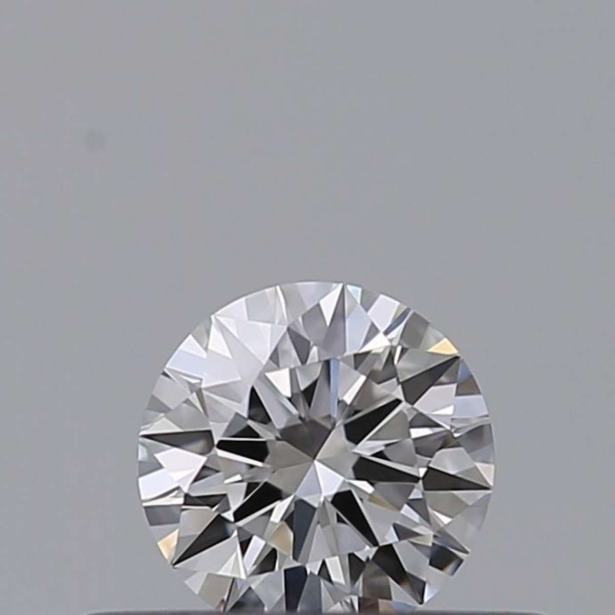 Certified Diamond GIA Carats 0.27 Color E Clarity VVS2 EX EX EX Fluorescence NON Brown No Green No Milky No EyeClean 100% Certified Diamond GIA Carats 0.27 Color E Clarity VVS2 EX EX EX Fluorescence NON Brown No Green No Milky No EyeClean 100%